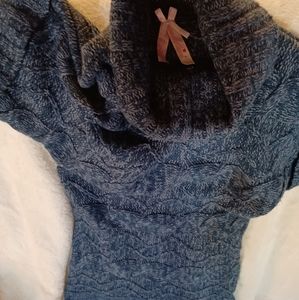 derek heart Size S Deep Sea Sweater